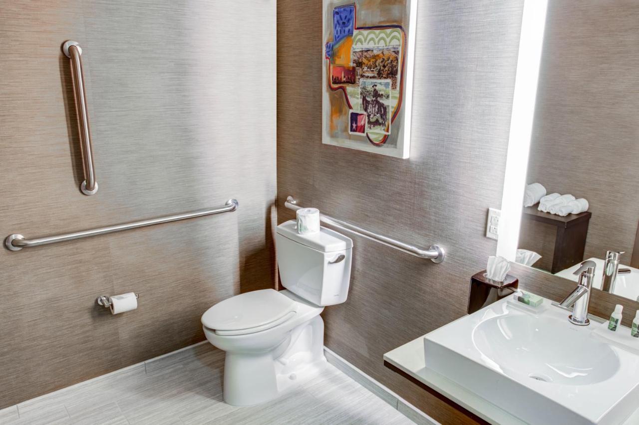 Suite con Letto King-size e Vasca - Accesso Disabili/Non Fumatori