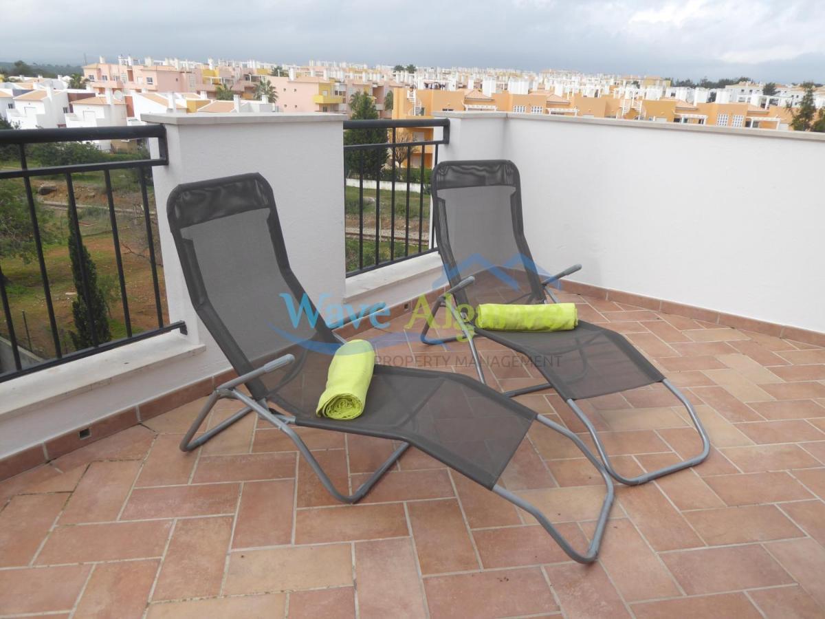 One-Bedroom Apartment Penthouse,1077415507:JPEG