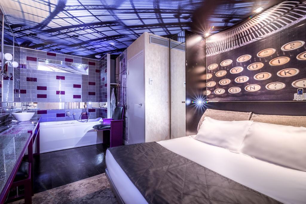 Chambre Double Balneo avec Baignoire de Chromothérapie