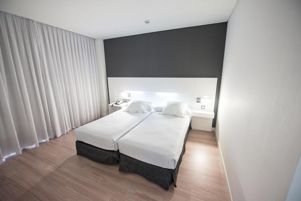Double Room airport shuttle