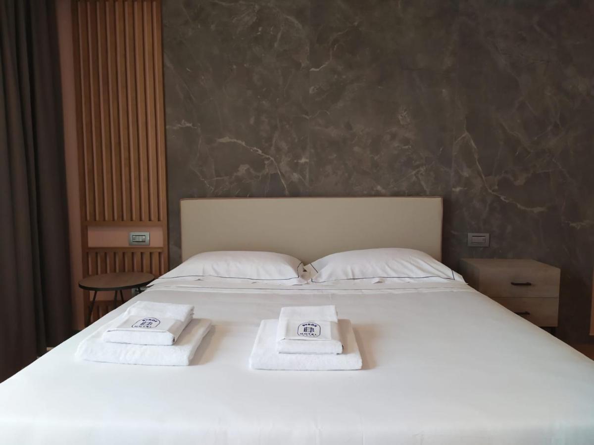 Double or Twin Room,1742630821:JPEG