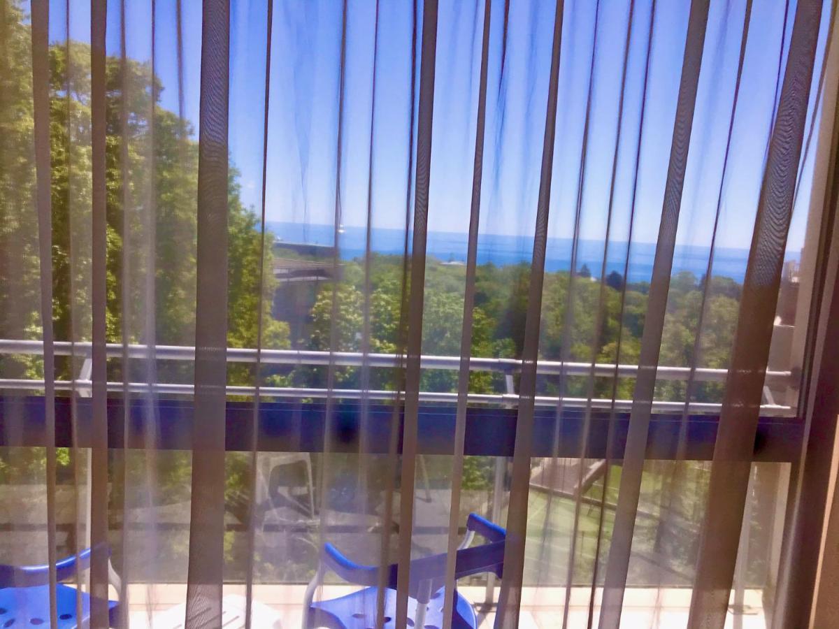 Double or Twin Room with Sea View