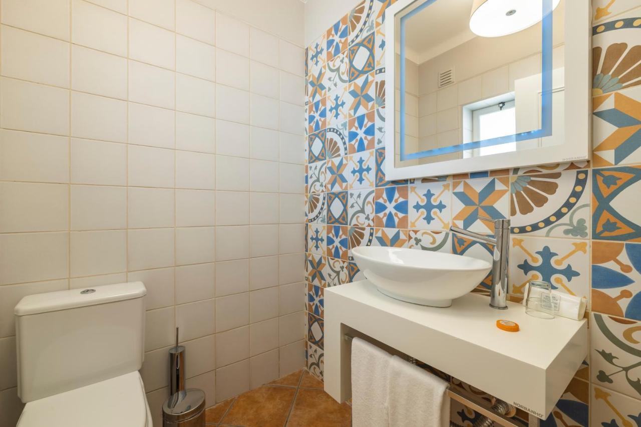 Two-Bedroom Villa,1589250784:JPEG