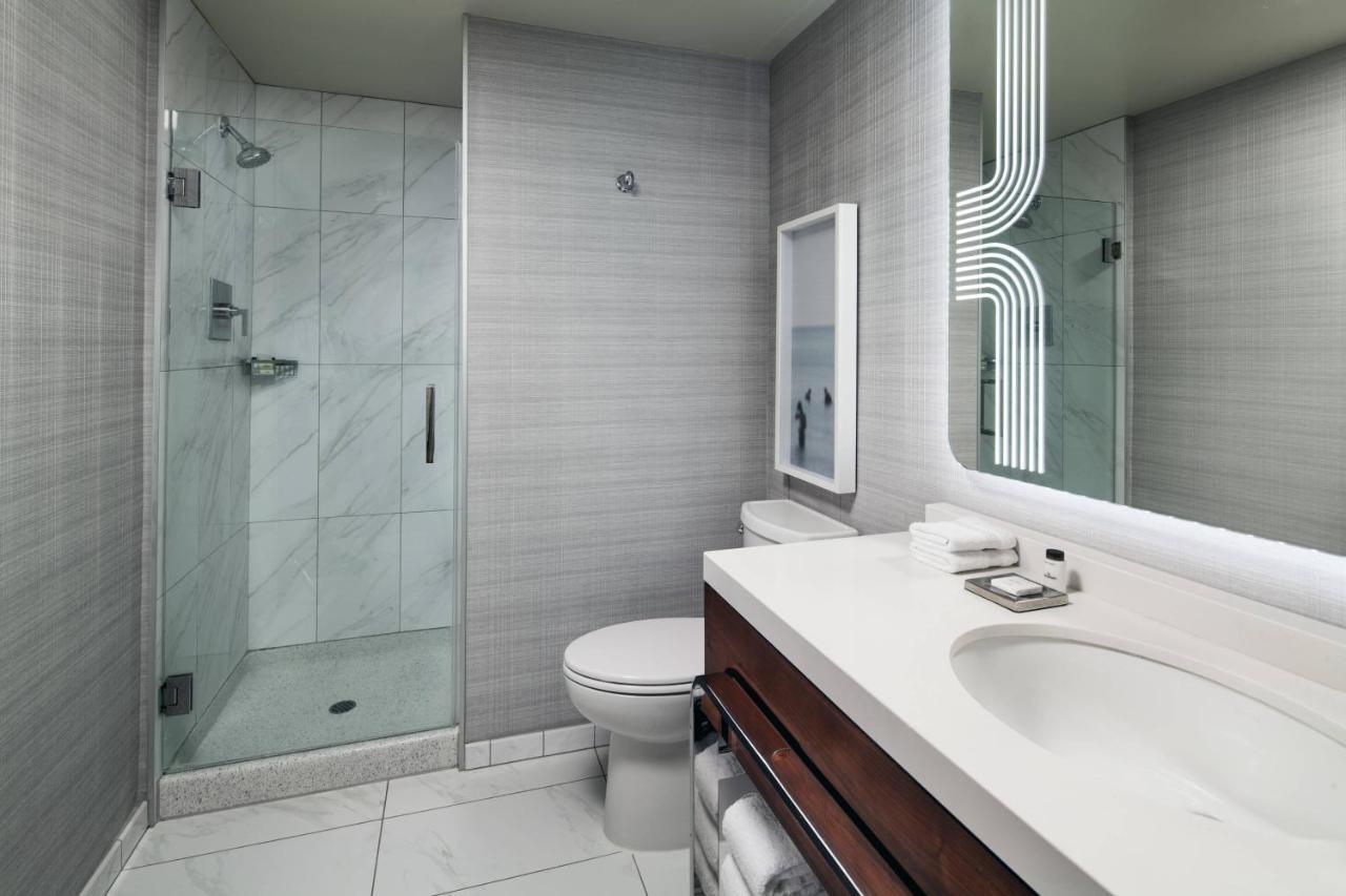 Traditional, Guest room, 1 King