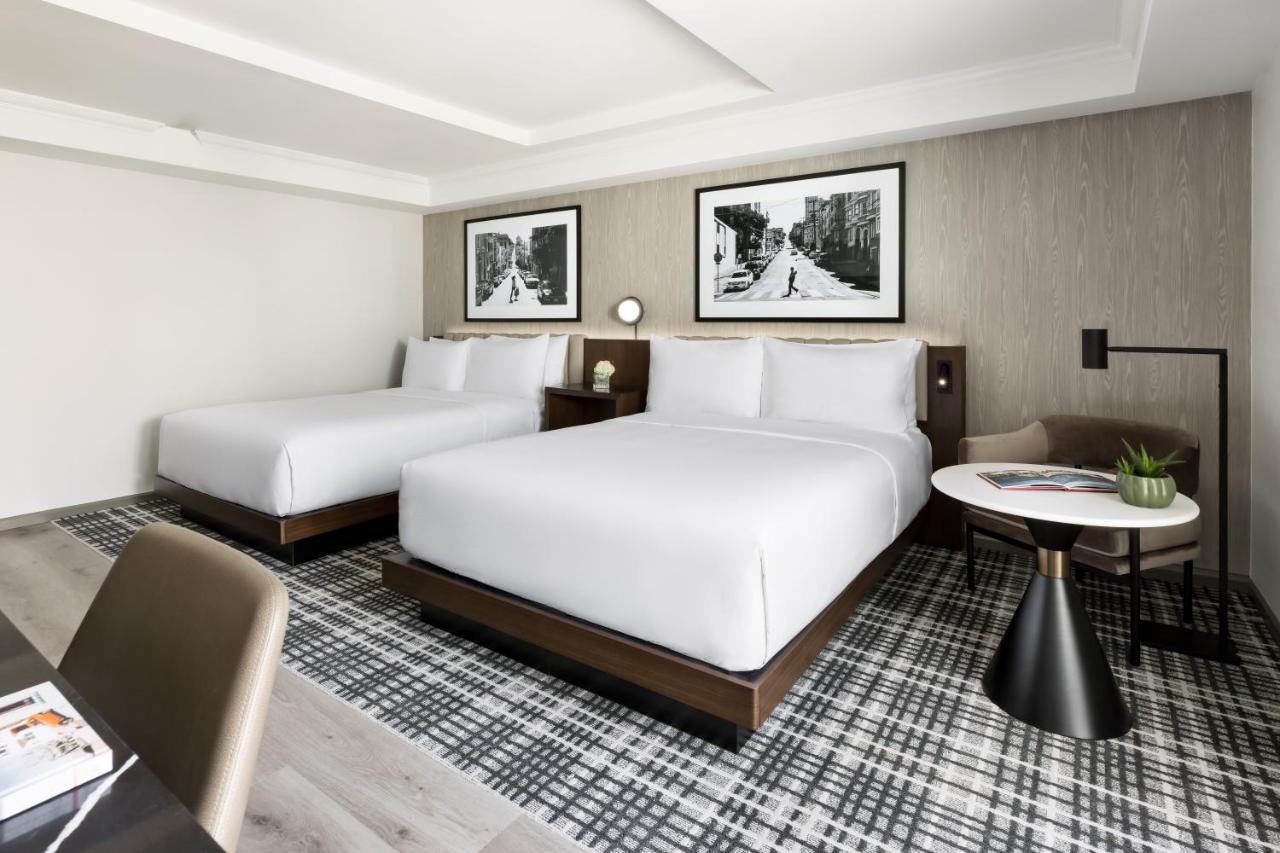 Queen Room with Two Queen Beds and tub - Disability access,1181541025:JPEG