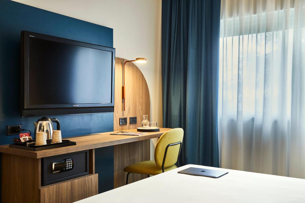 Superior Double or Twin Room,1259073493:JPEG