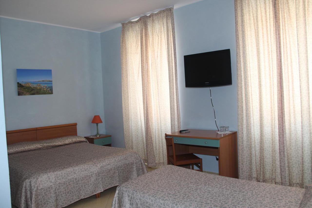 Triple Room,1646980147:JPEG