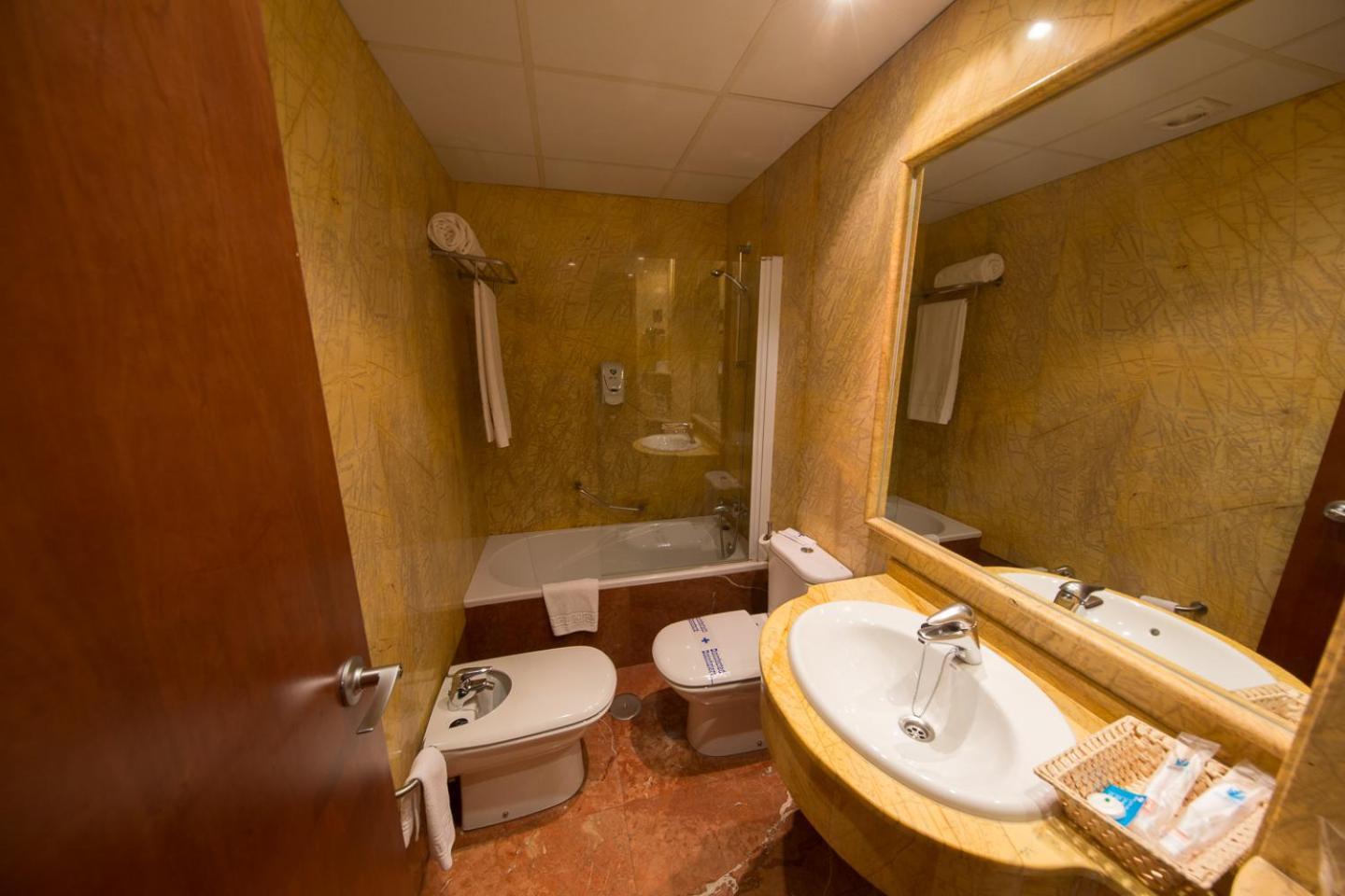 Budget Twin Room