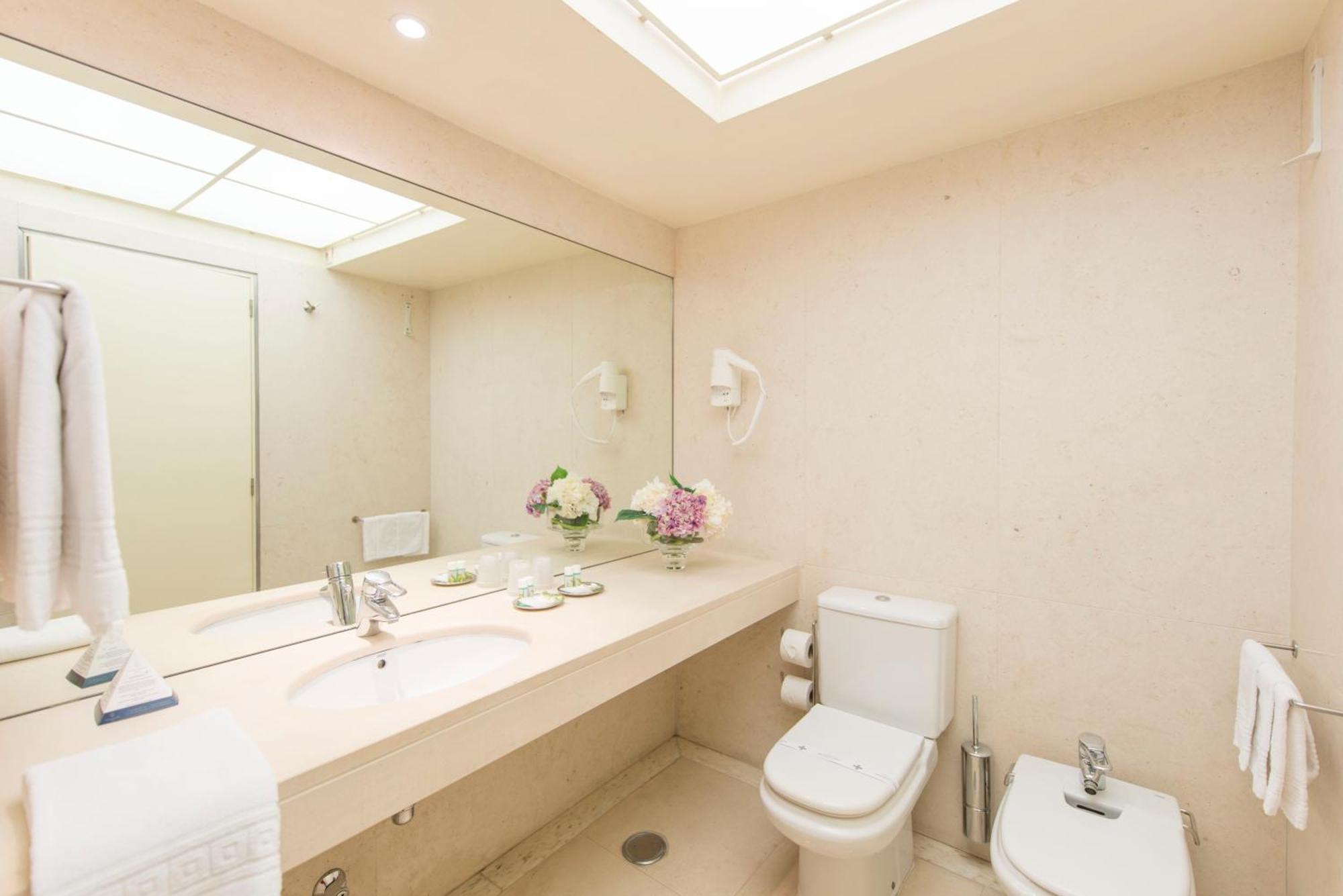 Classic Single Room