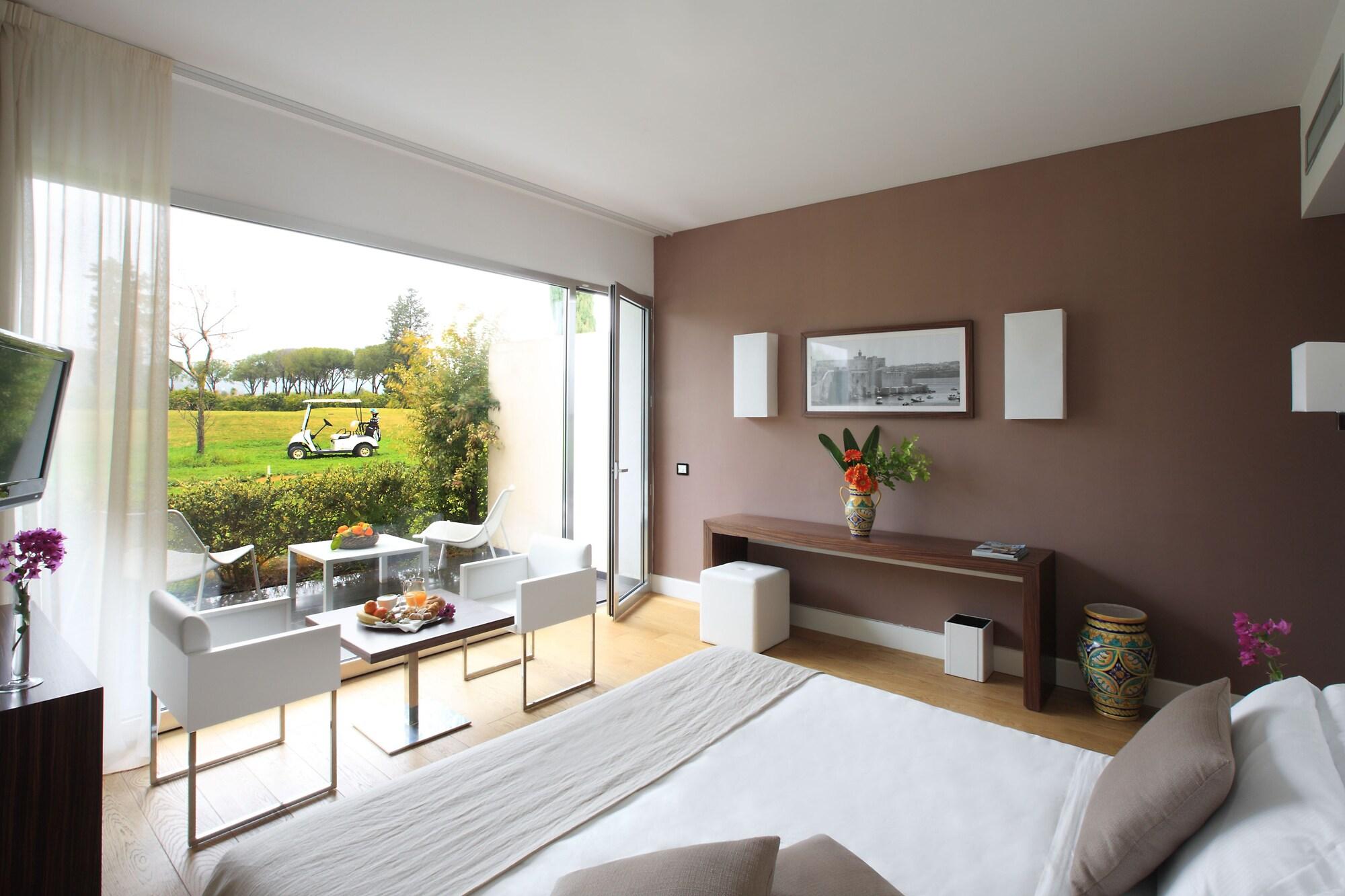 Queen Room - Mobility Access,1697950648:JPEG