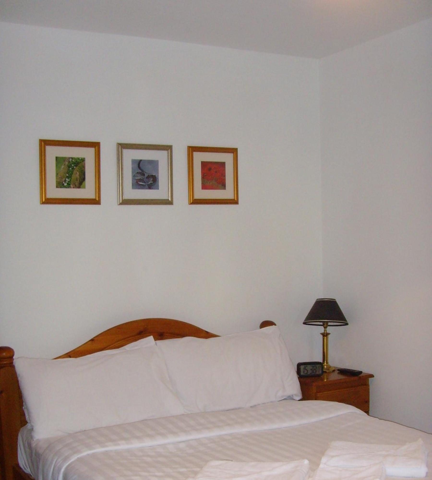 Double Room Private Bathroom