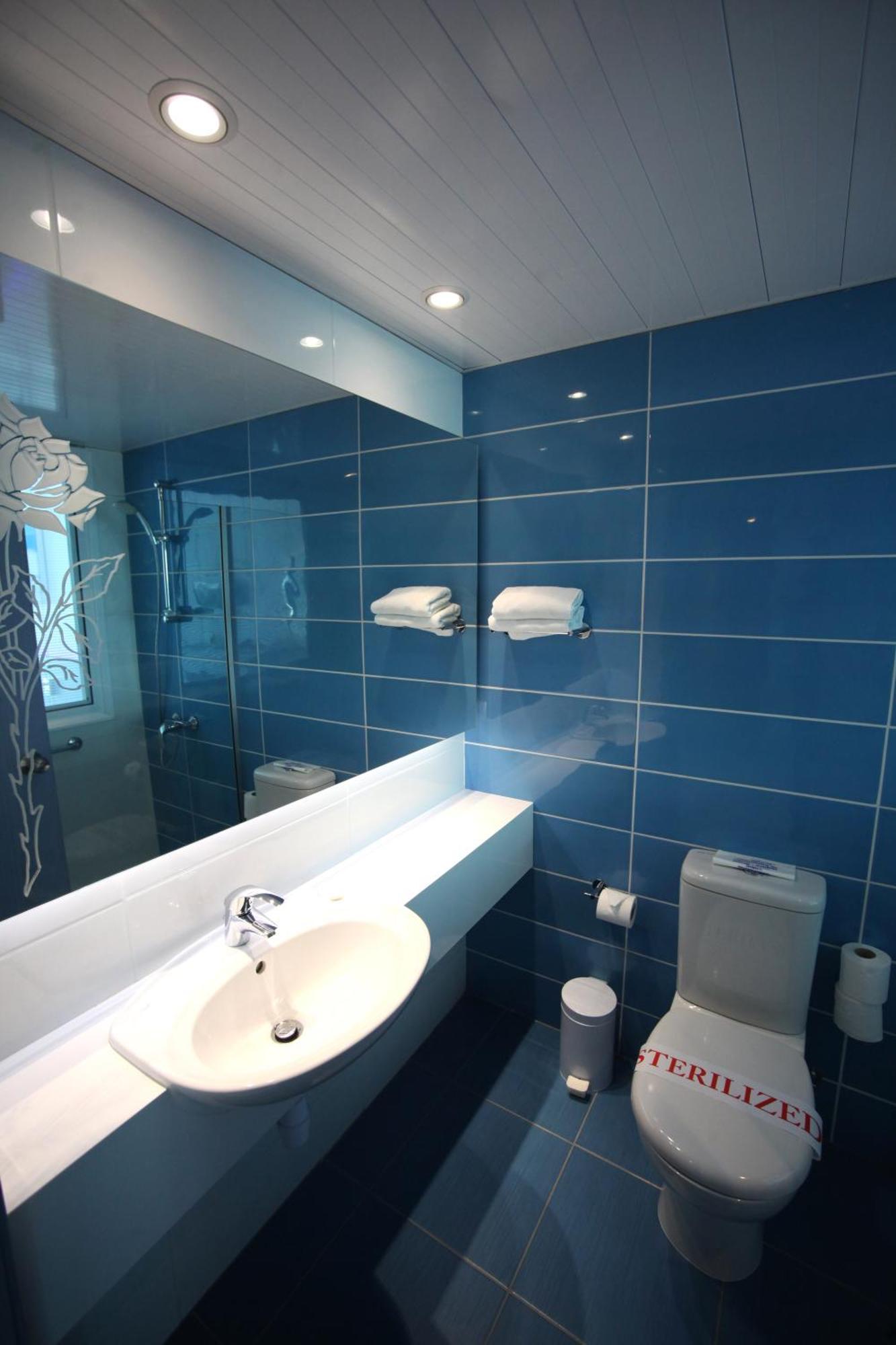Superior Twin Room Side Sea View