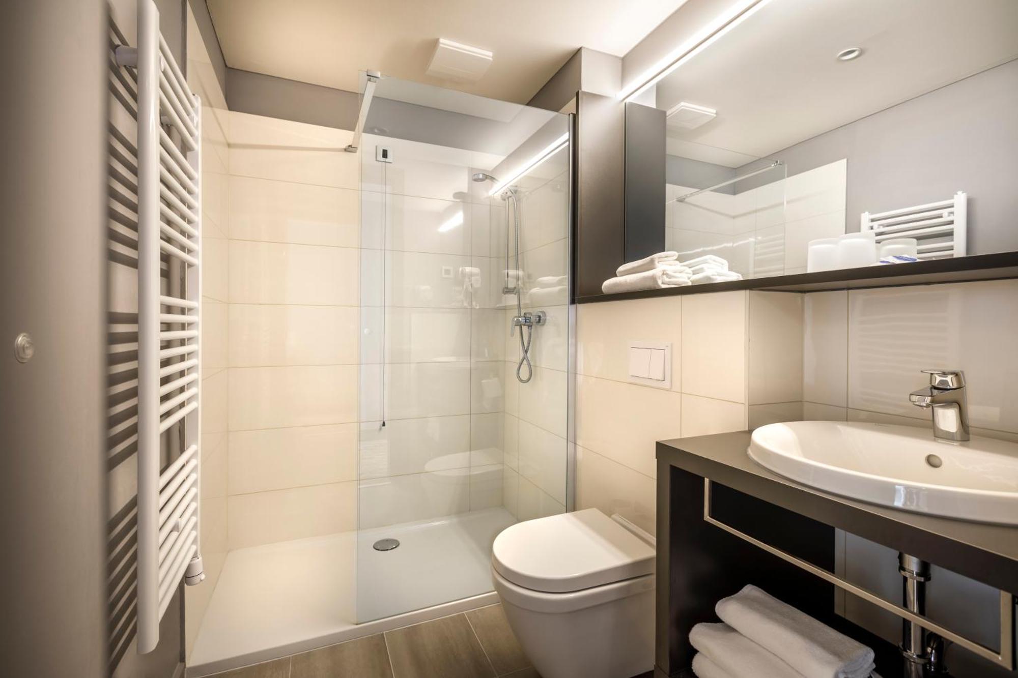 Superior Double Room,1212375286:JPEG