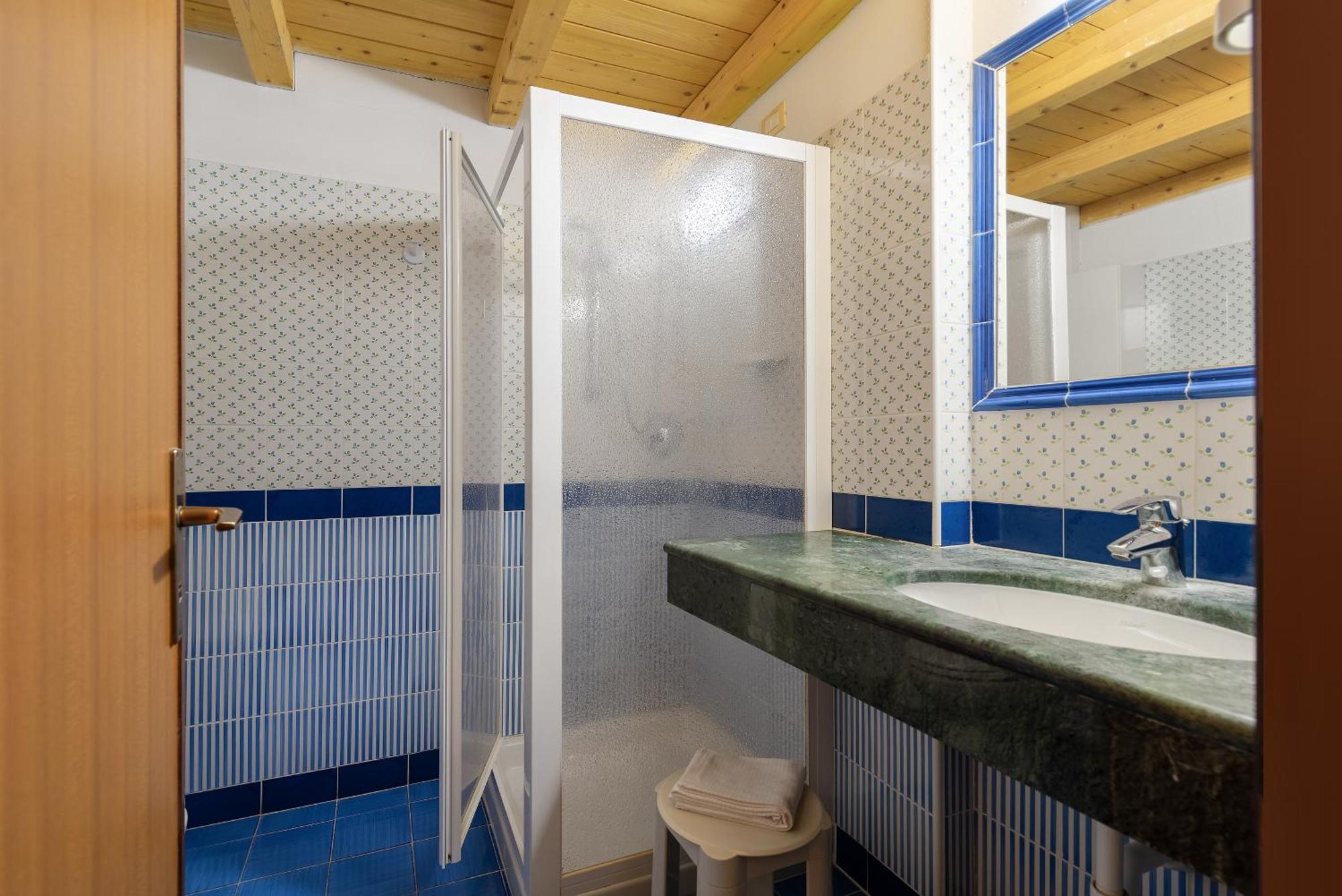 Chambre Lits Jumeaux Basique