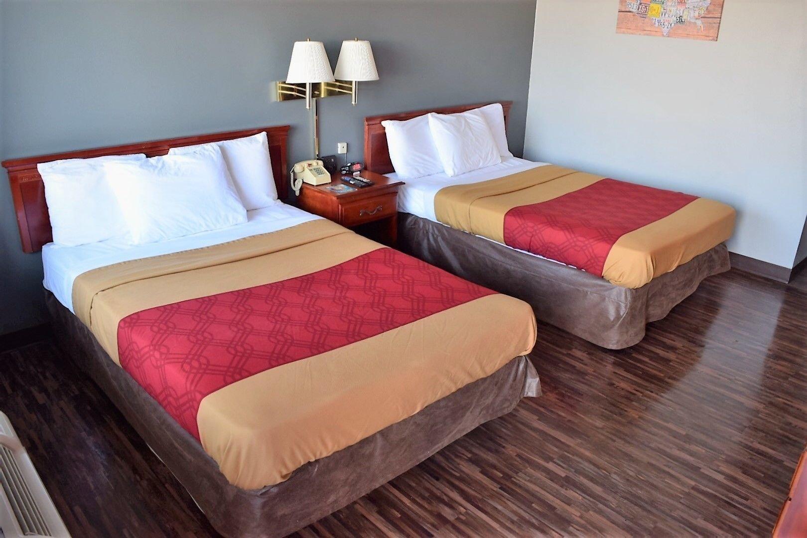 Double Room with Two Double Beds - Non-Smoking