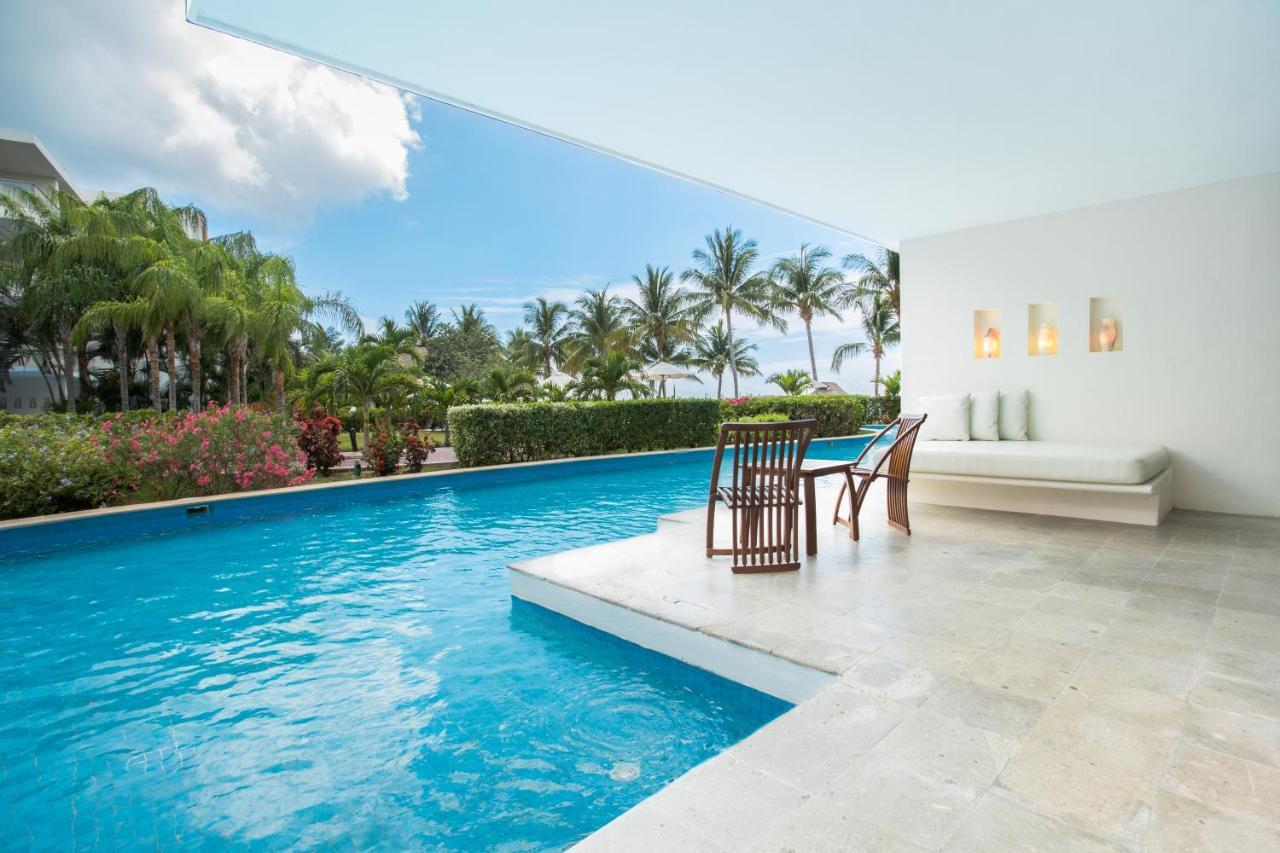 Suite Junior Club Preferred avec Accès Direct à la Piscine - Vue sur Océan