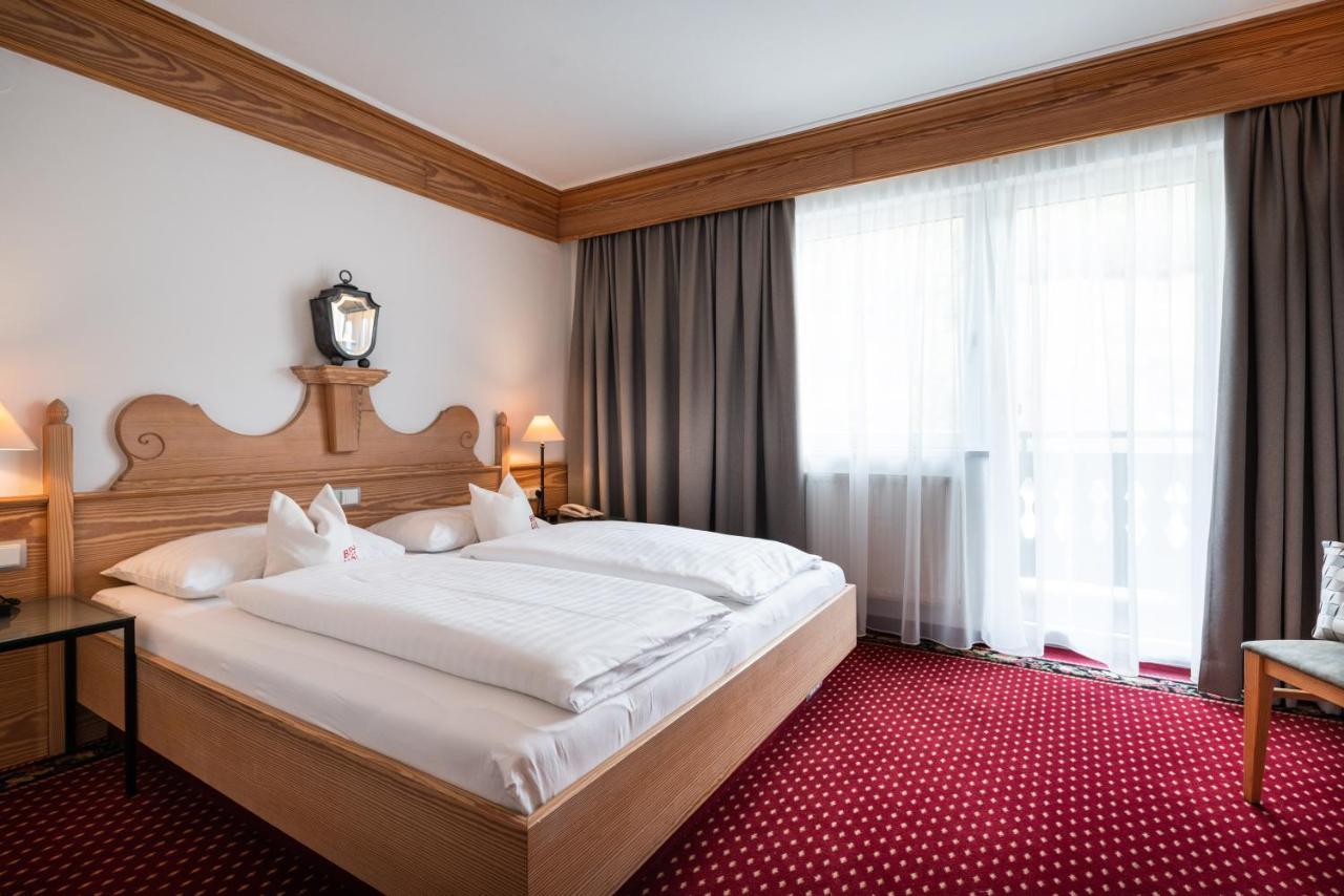 Doppelzimmer mit Balkon