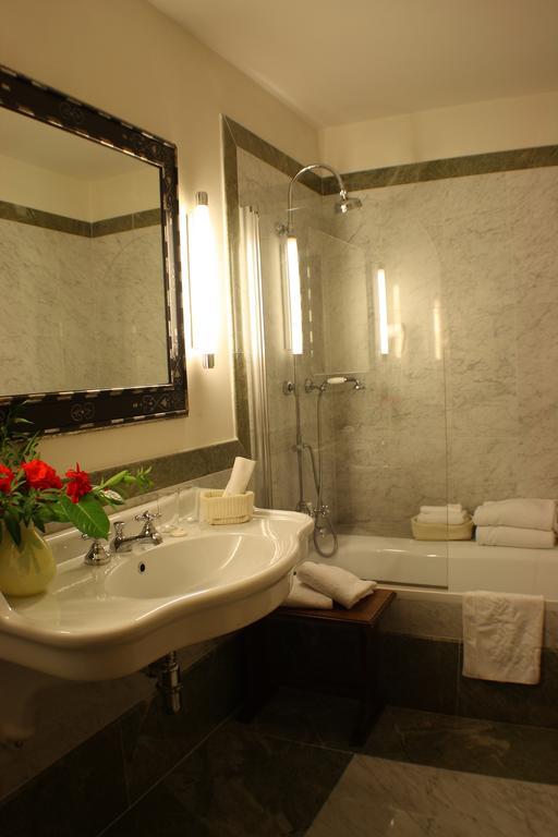 Superior Double or Twin Room,190045378:JPEG