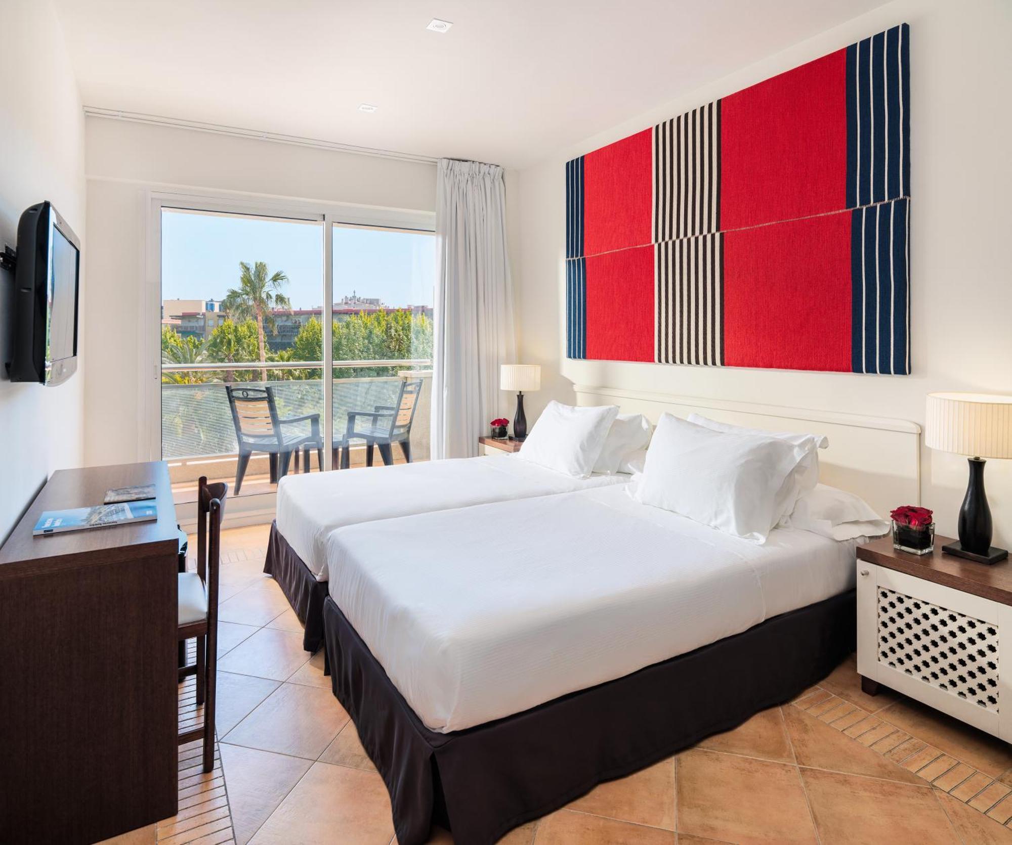 Red Level Suite Ocean View