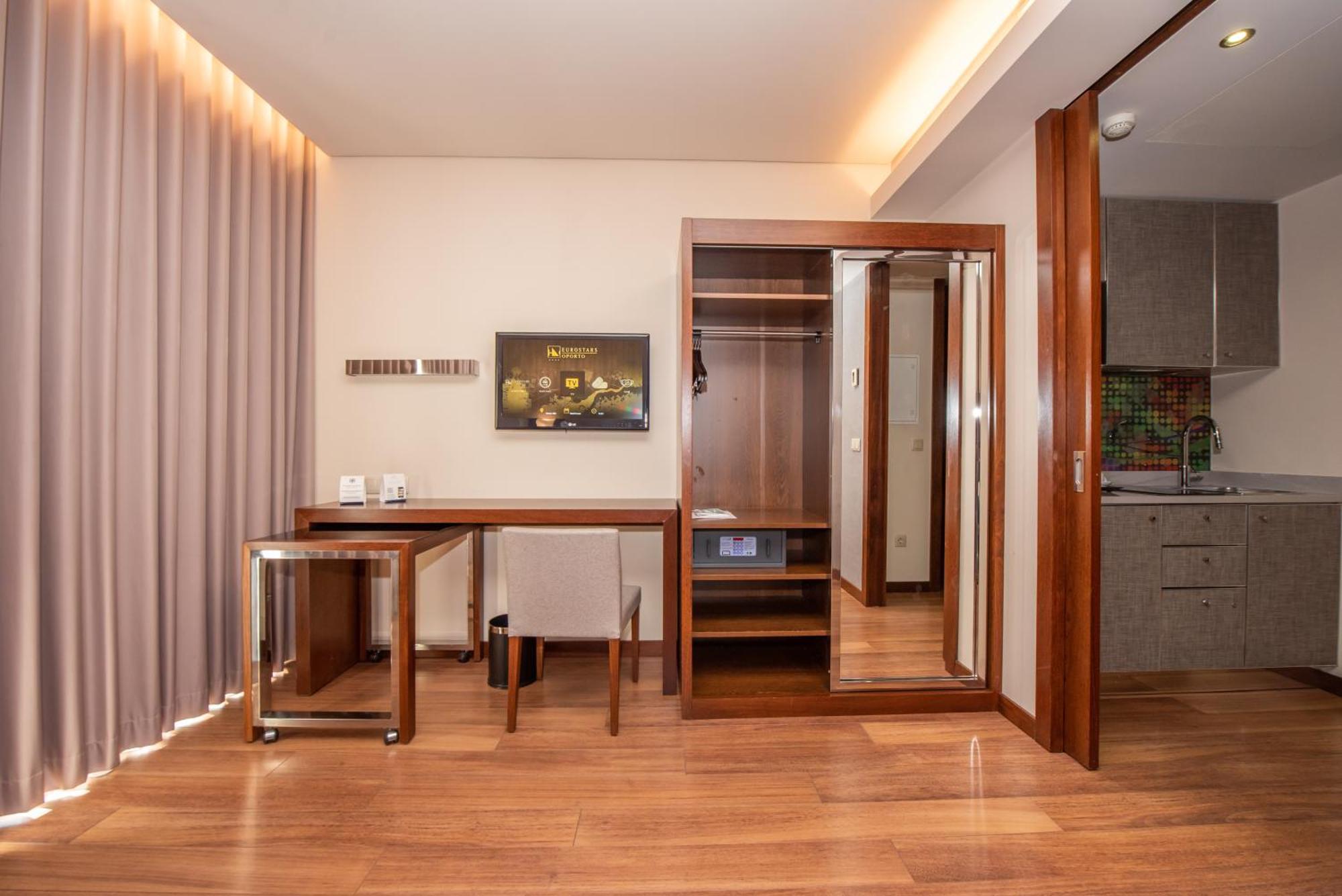 Twin Room Extra Bed