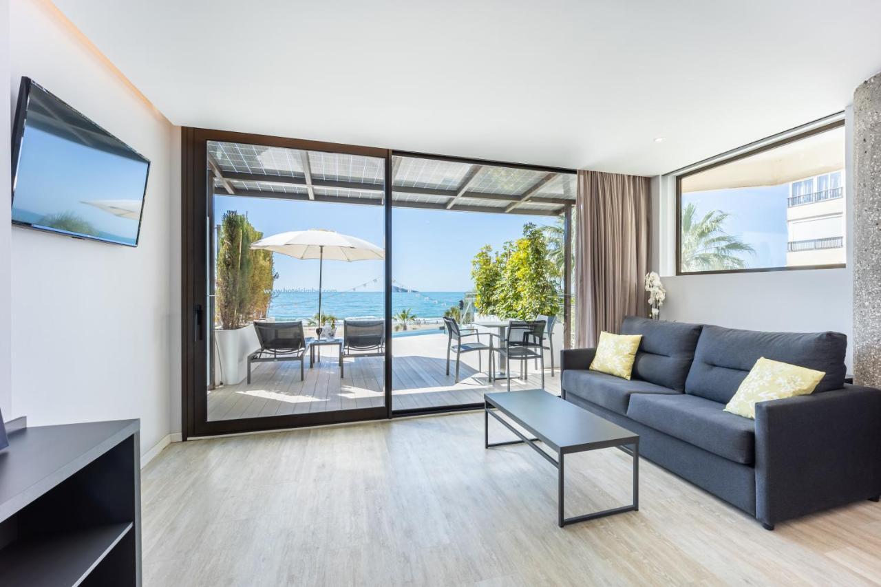 Luxury Double Room with Private Pool (2 Adults),1287818176:JPEG