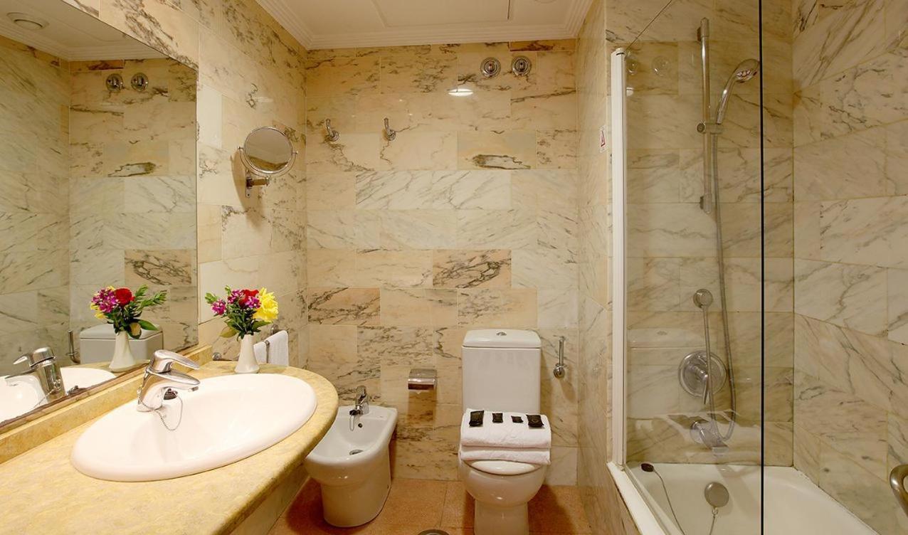 Double or Twin Room,1547132854:JPEG