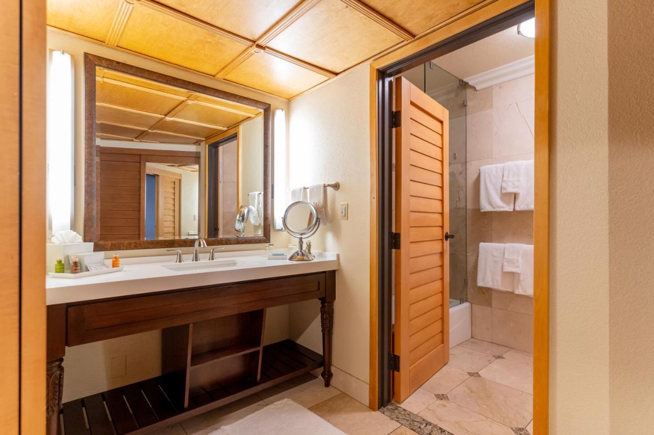 Partial Ocean View Standard Room