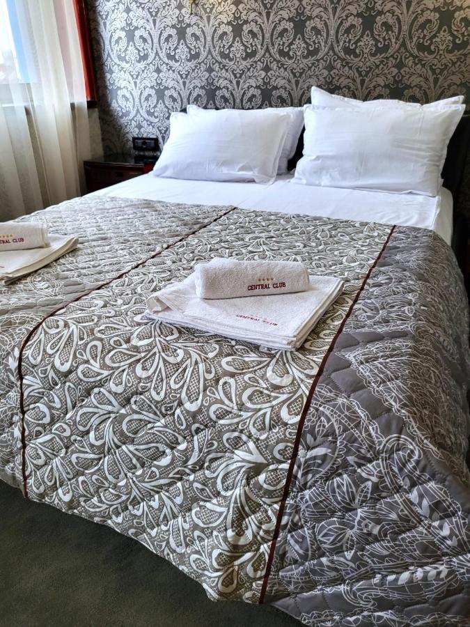 Deluxe Double Room - Free Spa Access,1318398493:JPEG