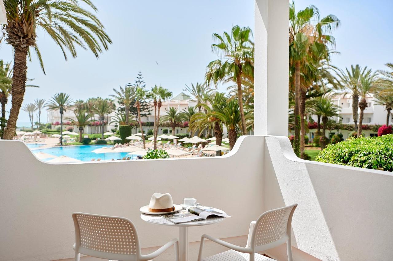 Suite Júnior com Vista Piscina