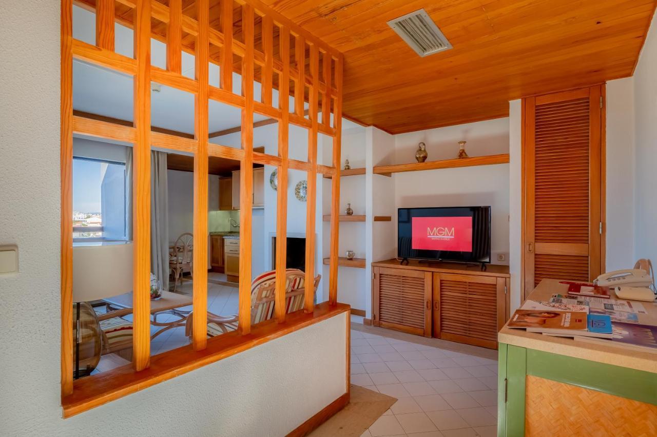 Superior One Bedroom Apartment –