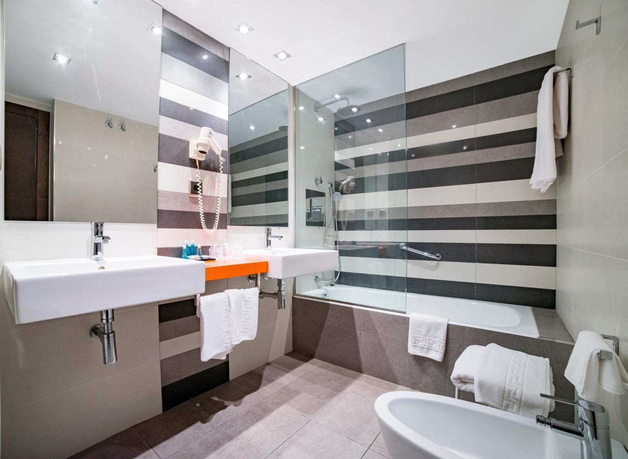 Junior Suite access to Solarium