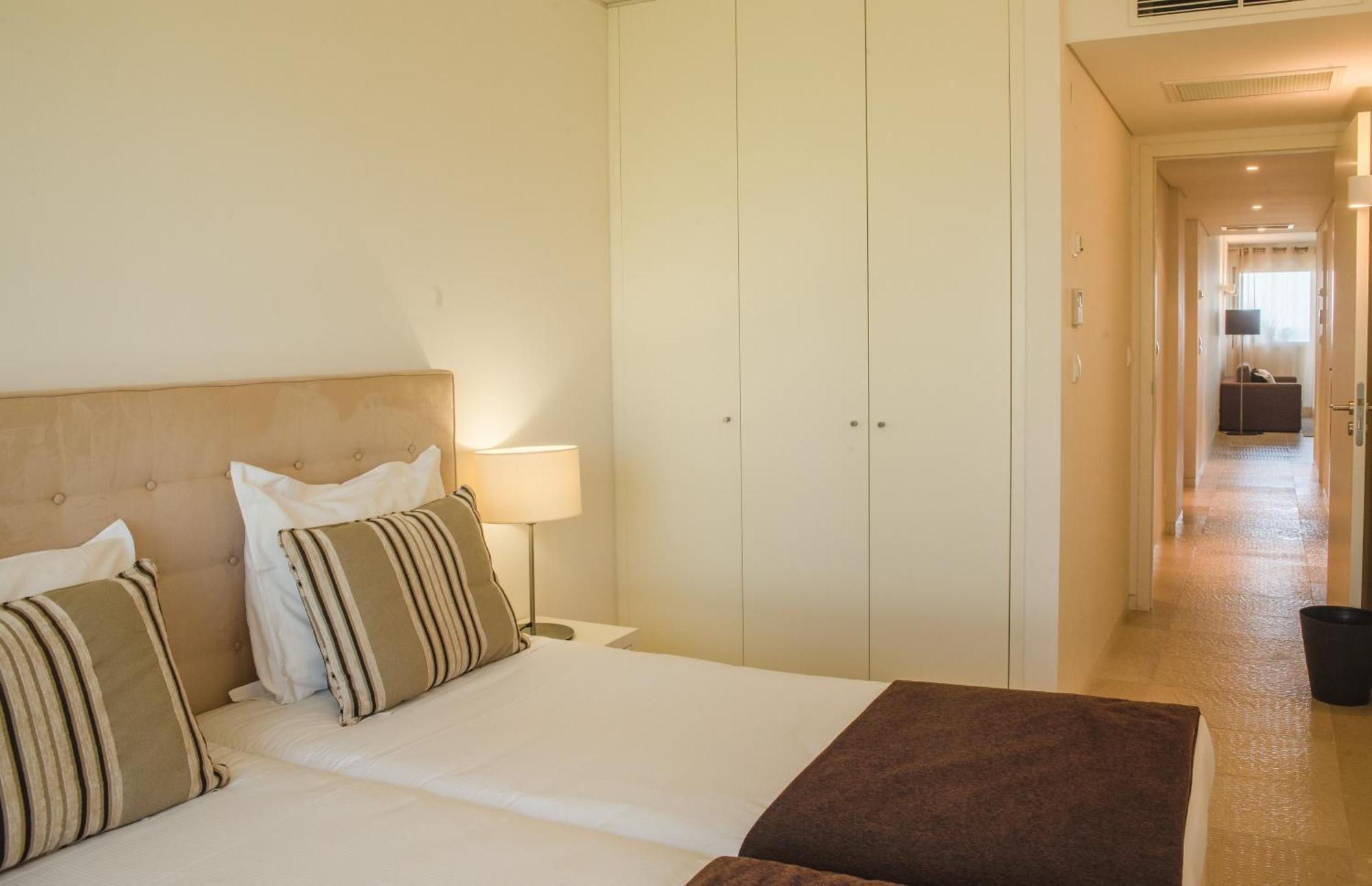 Two-Bedroom Apartment Sea View