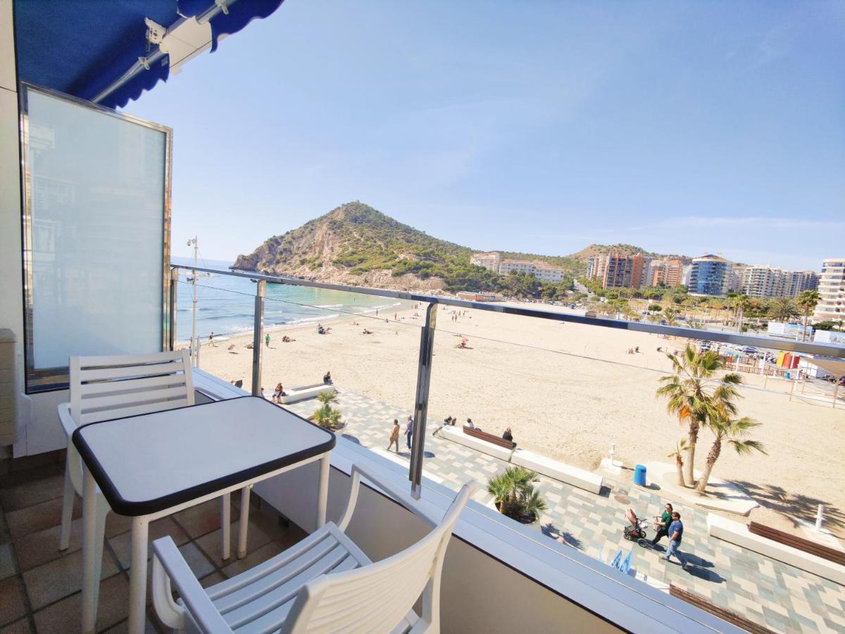 Family Room with Side Sea View,1637706775:JPEG