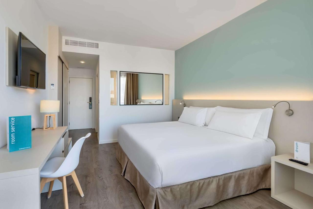 Superior Double or Twin Room Terrace Side Sea View