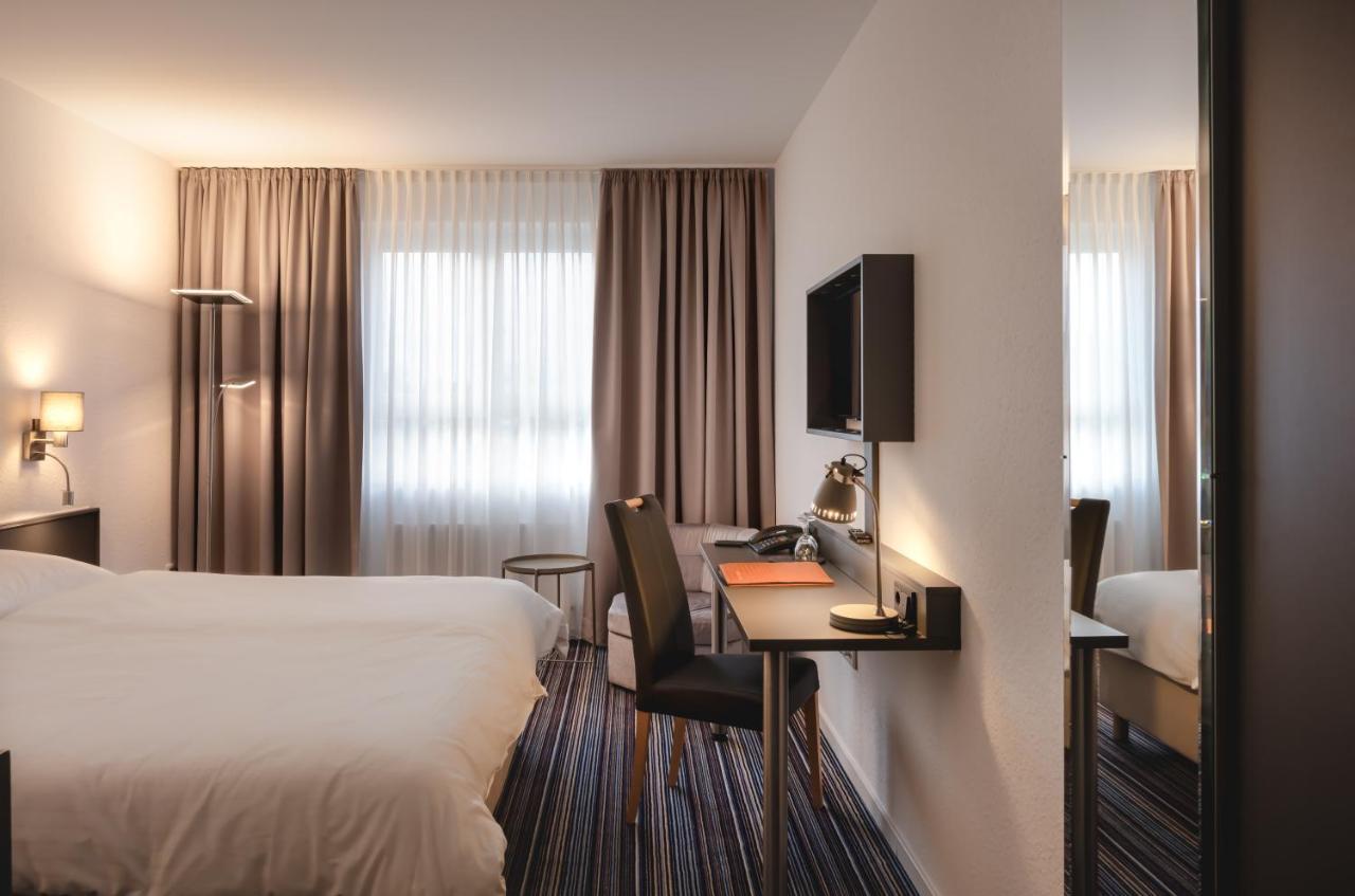 Business Double Room,1498621495:JPEG