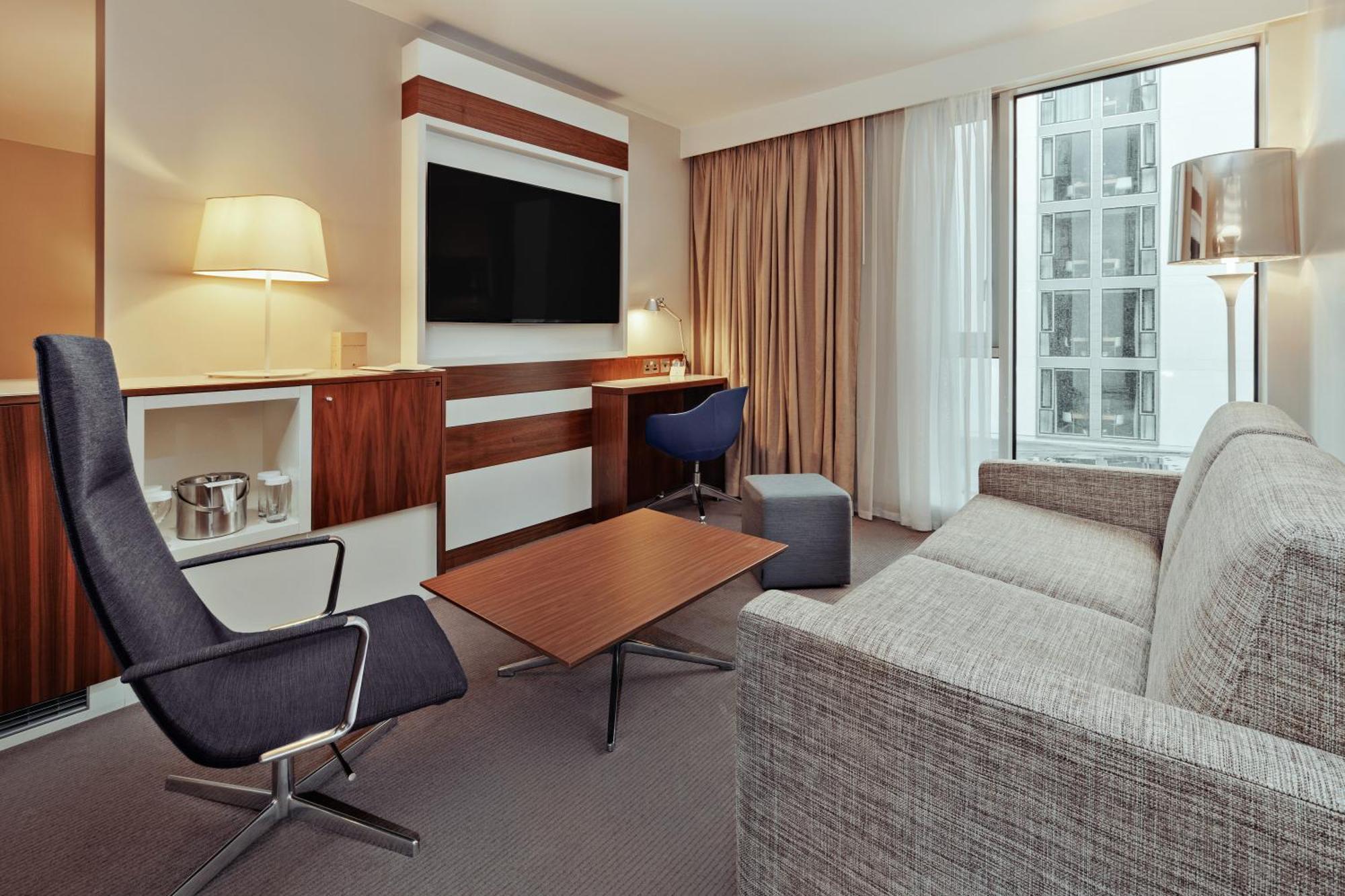 King Atrium Suite