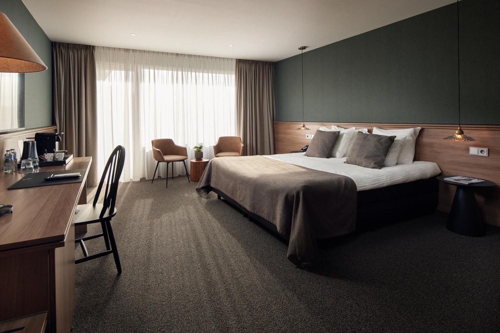 Comfort Room,1516410193:JPEG