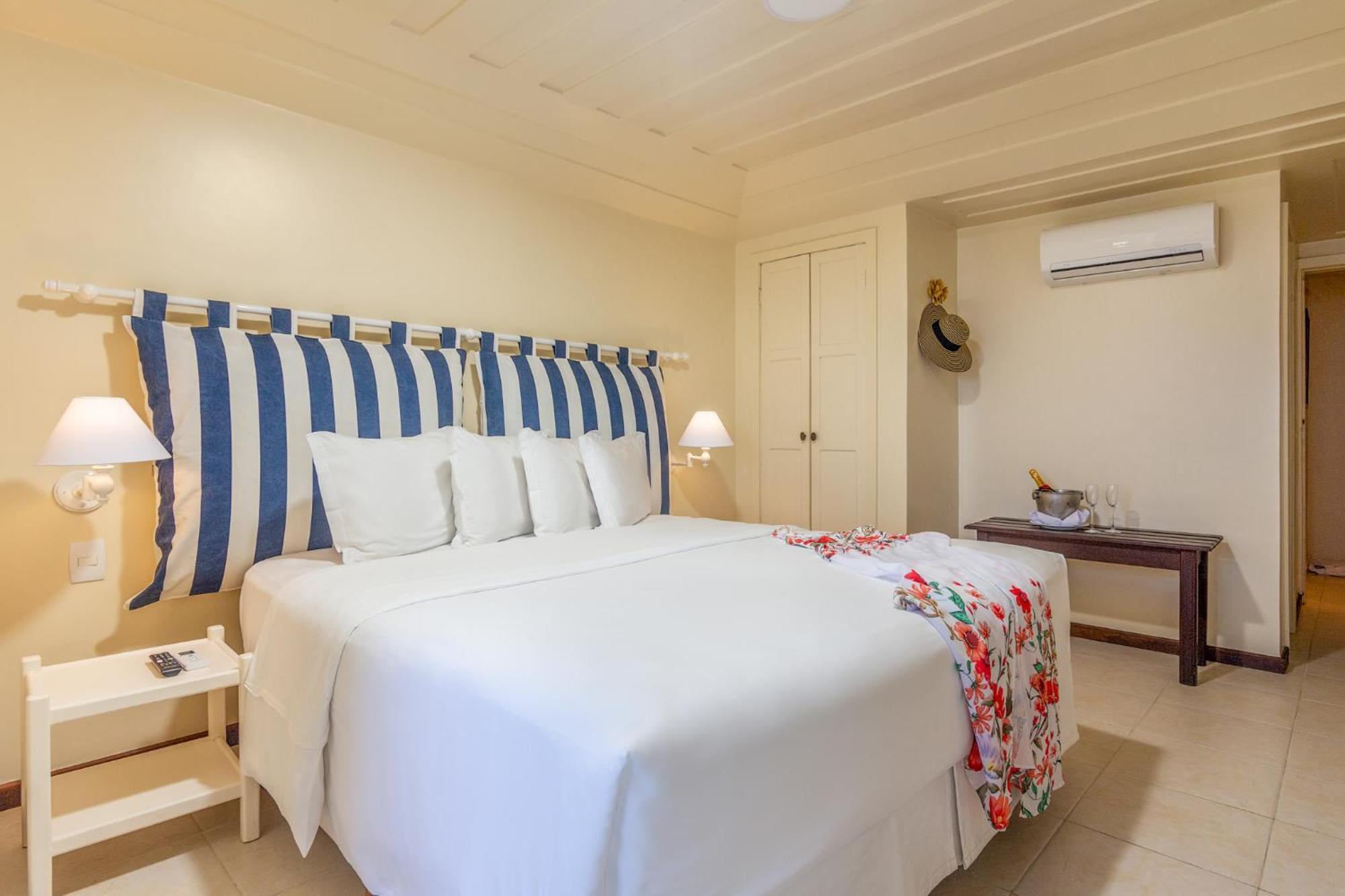 Standard Double Room Partial Sea View