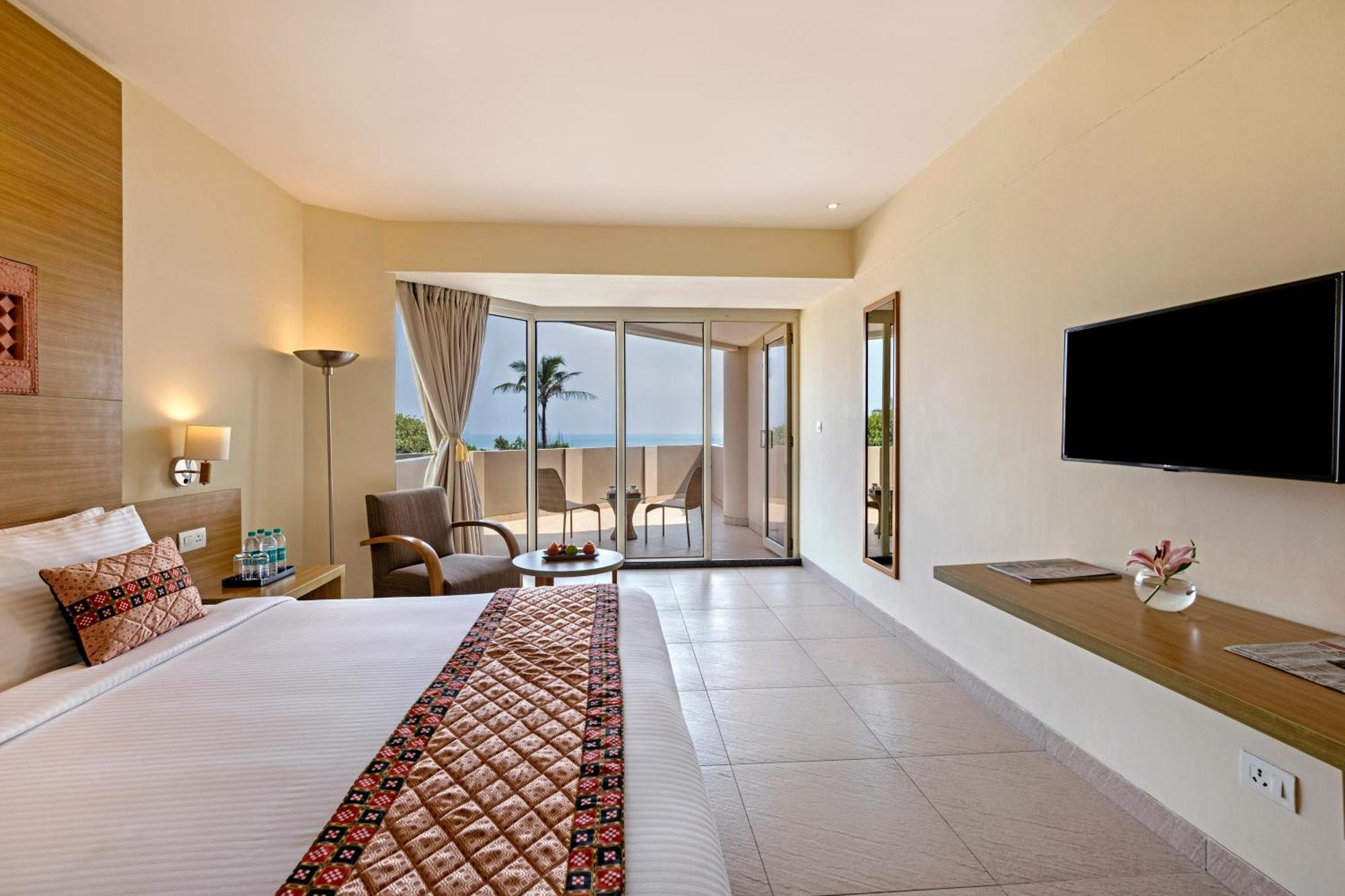 Sea View Deluxe Room Balcony