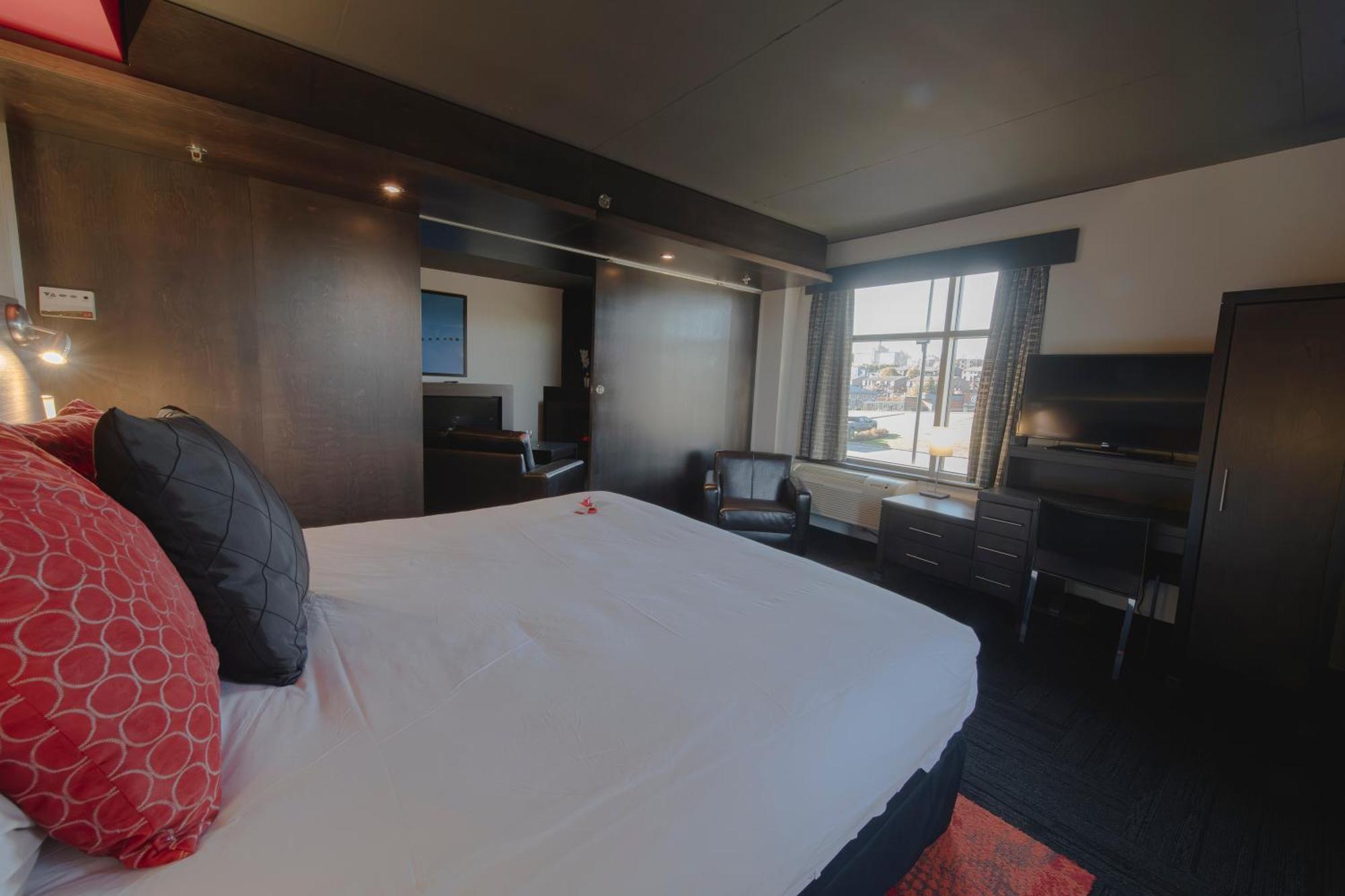 Prestige Suite