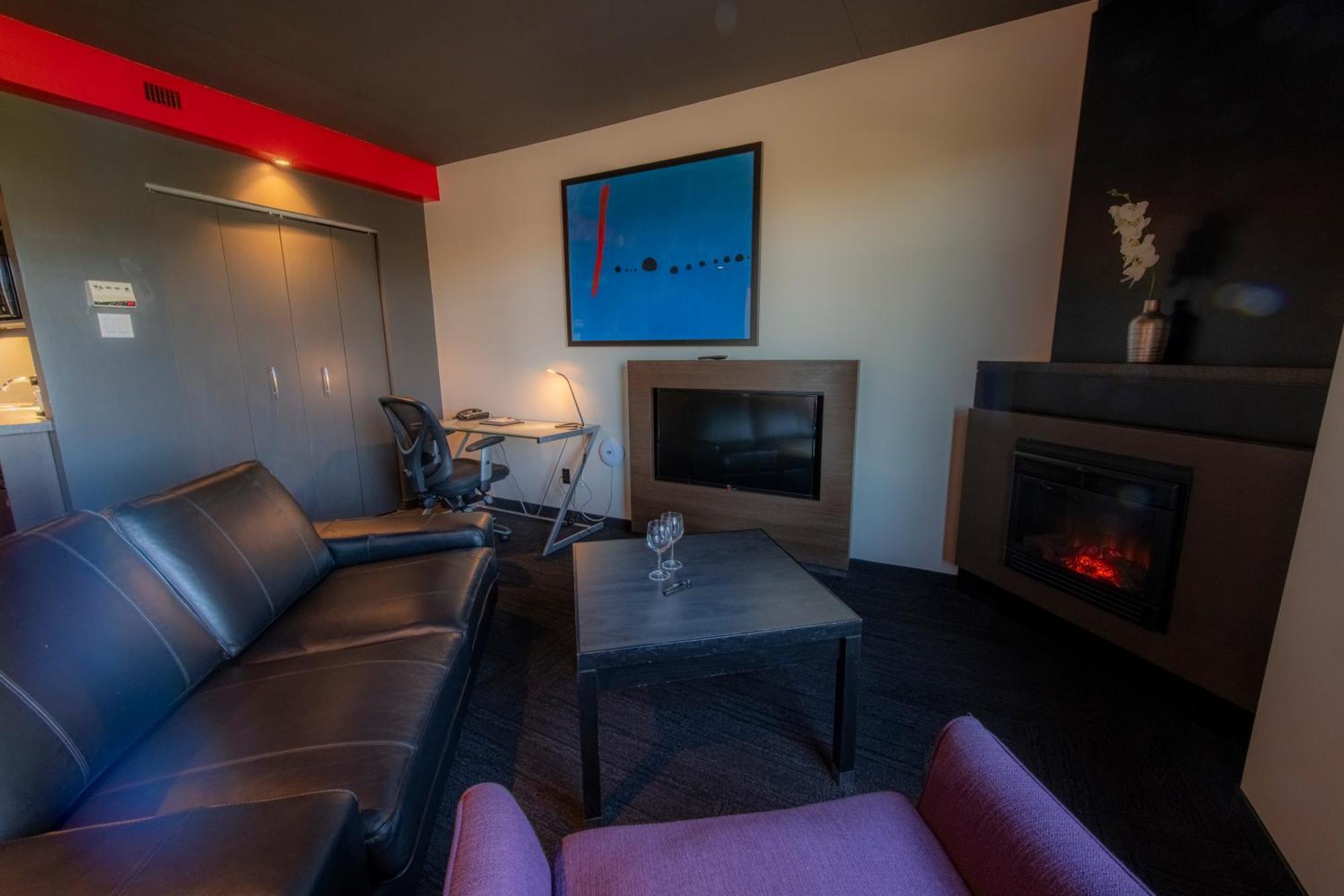 Prestige Suite