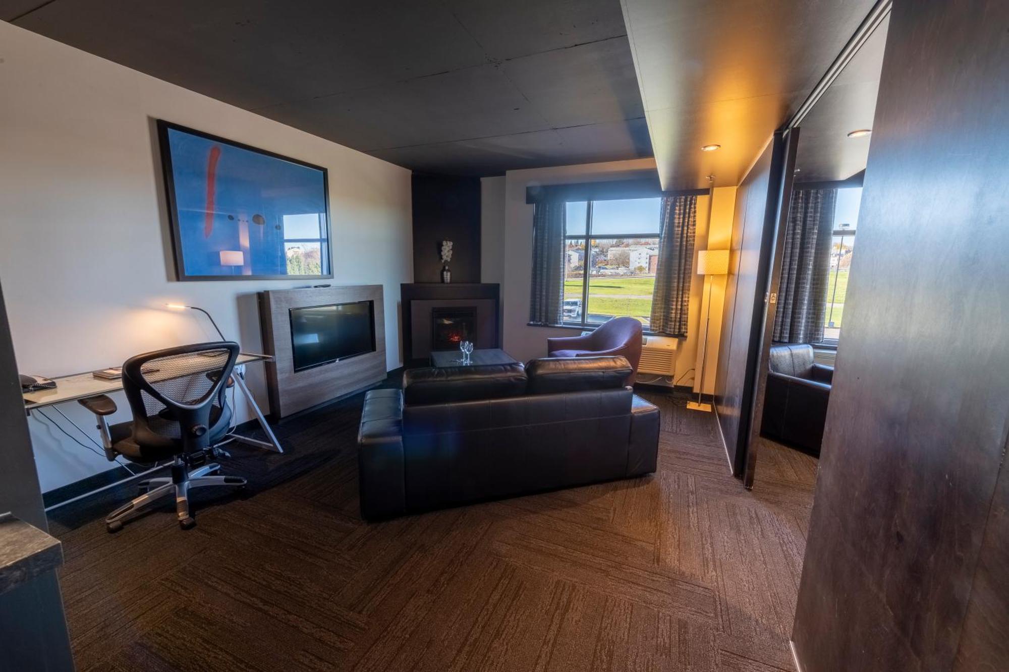 Prestige Suite
