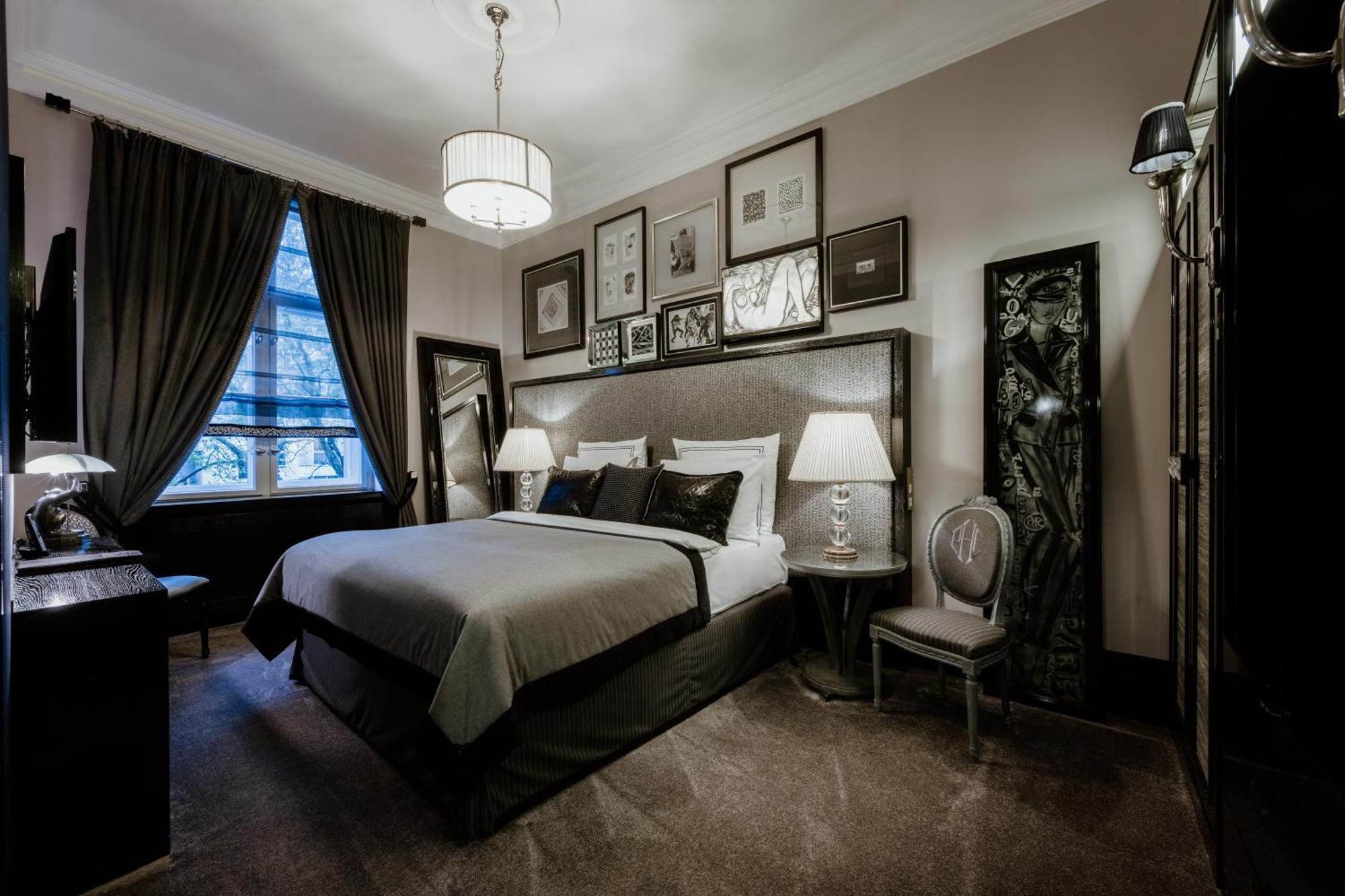 Premium Room