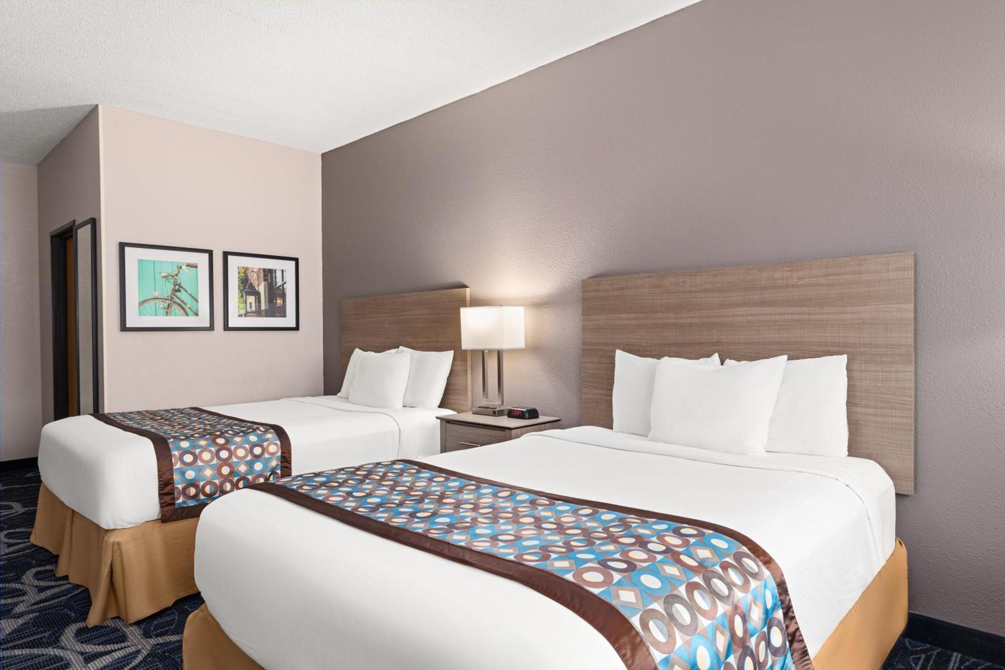 Queen Room with Two Queen Beds - Non-Smoking