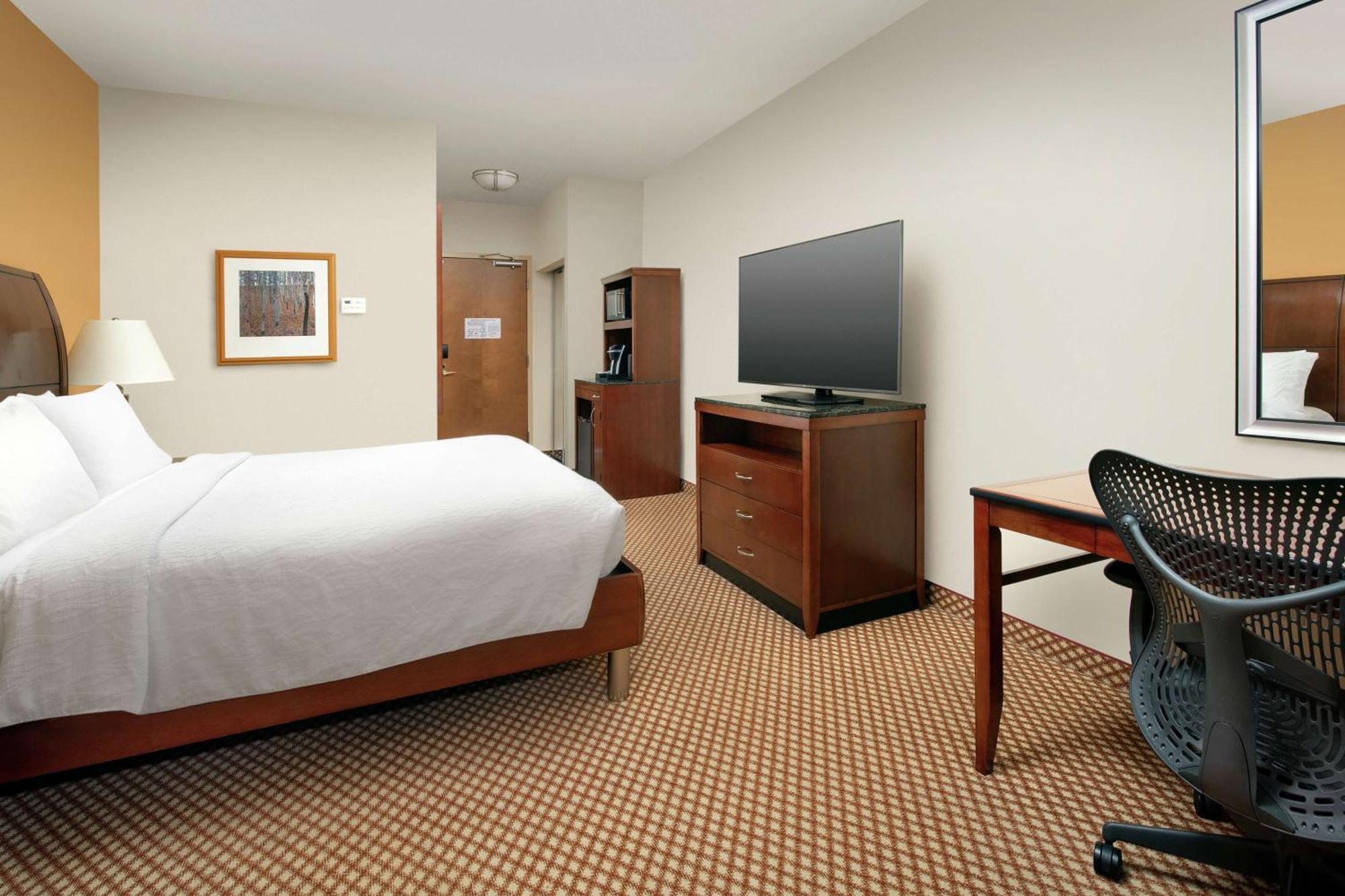 King Room,1552169440:JPEG