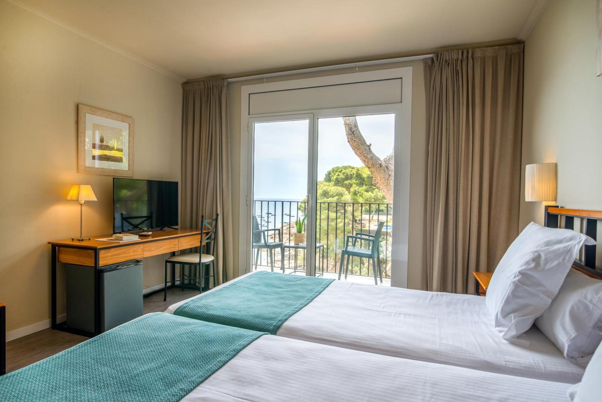 Double Room Balcony Sea View