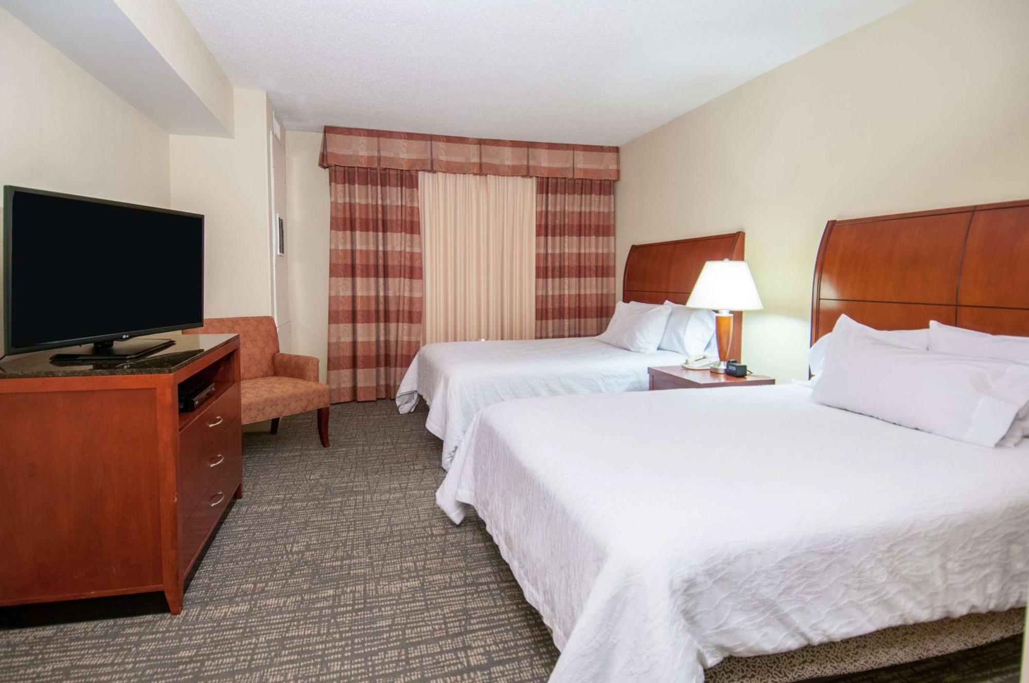 One-Bedroom Queen Suite with Two Queen Beds