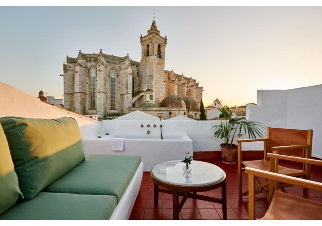 Suite Terrace Spa Access