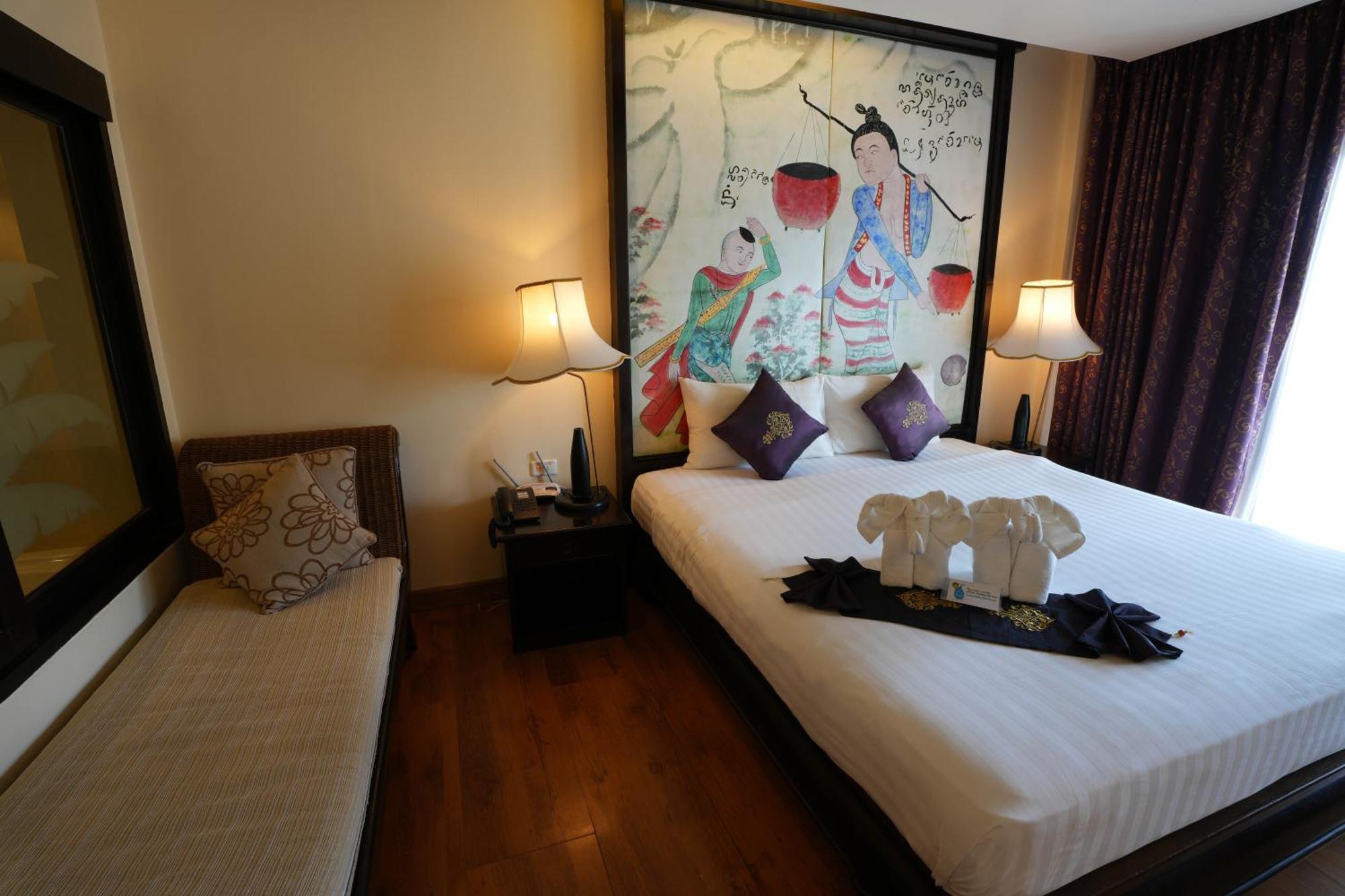 Deluxe Double or Twin Room