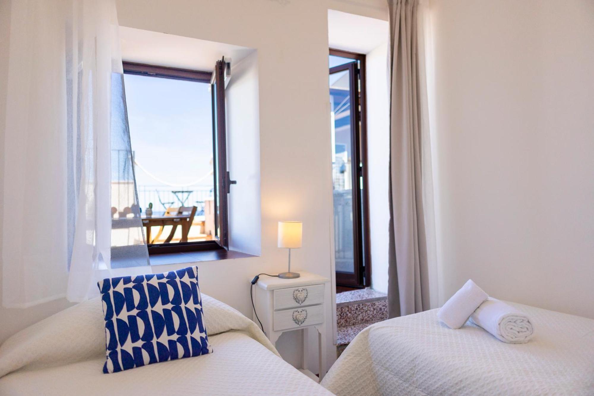 Triple Room Sea View